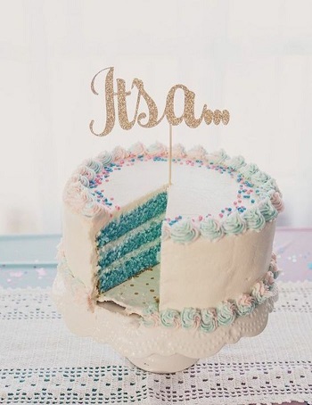 gender reveal cake